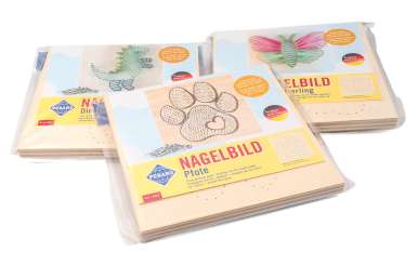 34.NB2 Nagelbild Pfote 20x20x1,5cm, Sperrholzplatte inkl. Nägel 