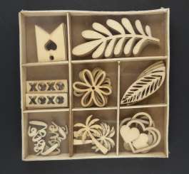 511897 Set Holzteile gemischt 40tlg Palme, Blätter, Love, XoXo, Herzen 