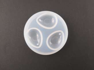 526256 Silikonform Tropfen Anhänger 3fach D 68mm 