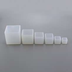 526025 Silikonform Quadratisch 40mm 